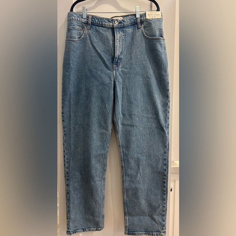 Abercrombie & Fitch Ultra Highrise Jeans